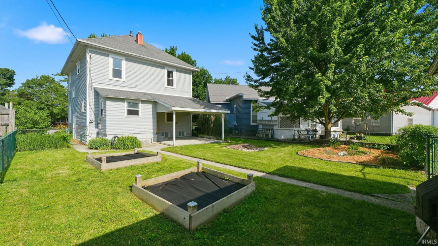 Listing Image 5