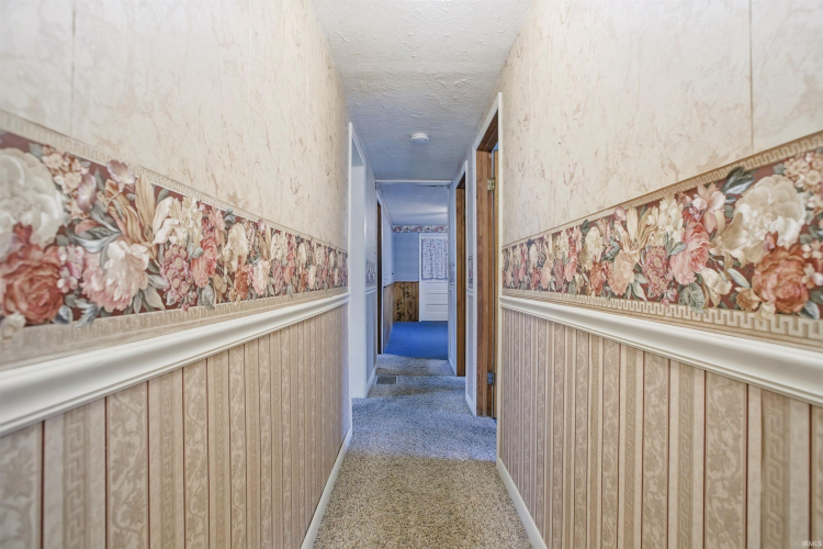 Listing Image 27