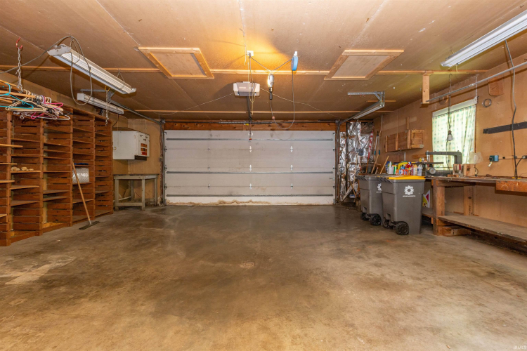 Listing Image 28