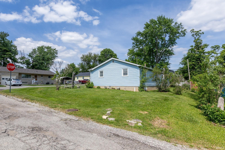 Listing Image 33
