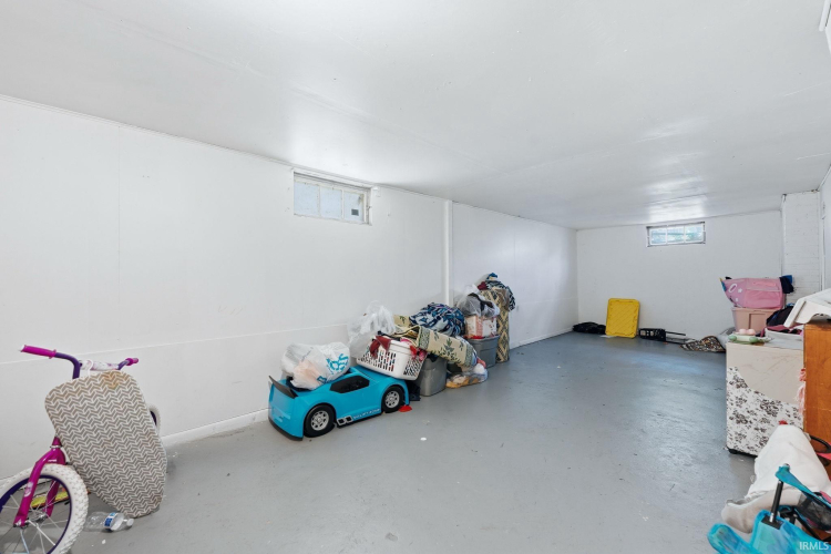 Listing Image 27