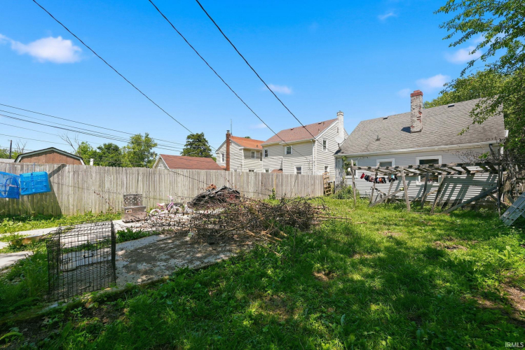 Listing Image 33