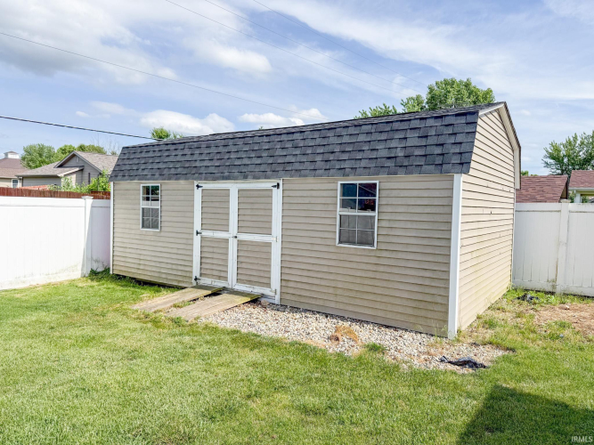 Listing Image 22