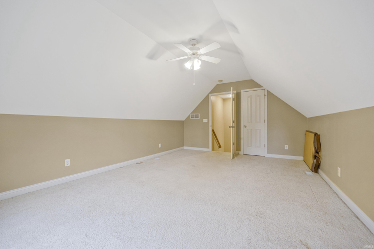 Listing Image 37