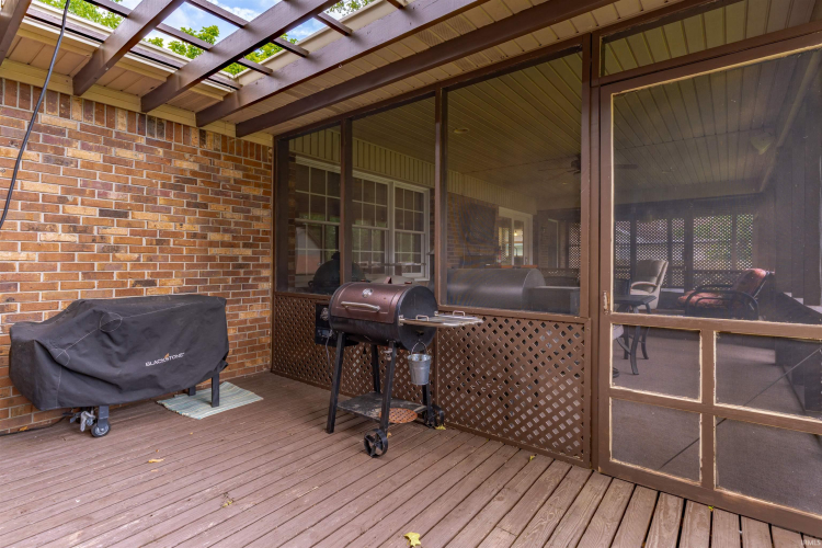 Listing Image 28