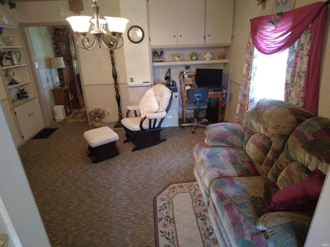 Listing Image 14