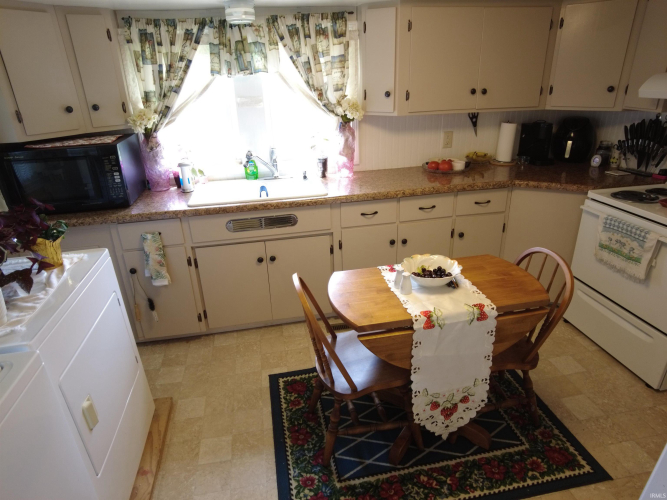 Listing Image 24