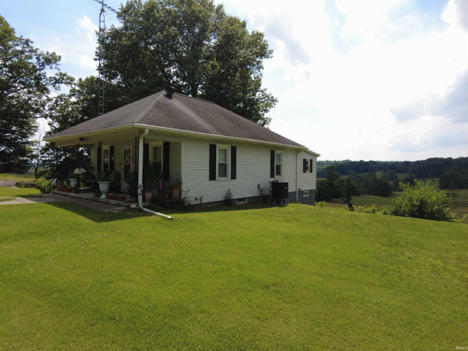 Listing Image 4