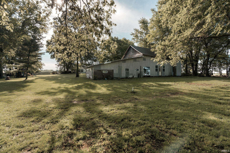 Listing Image 32
