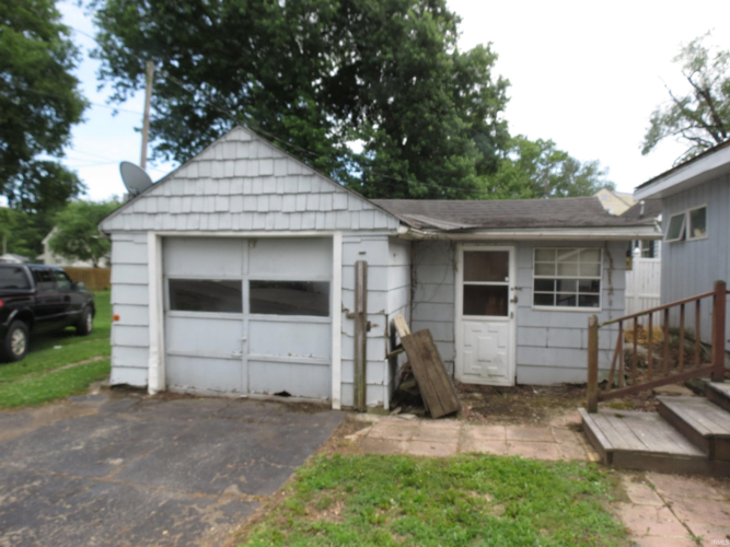 Listing Image 4