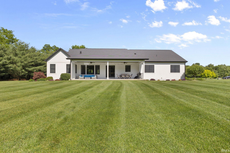 Listing Image 48