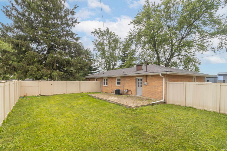 Listing Image 21