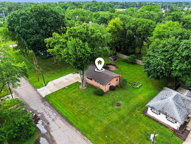 Listing Image 29