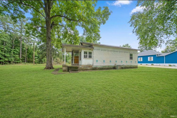 Listing Image 14
