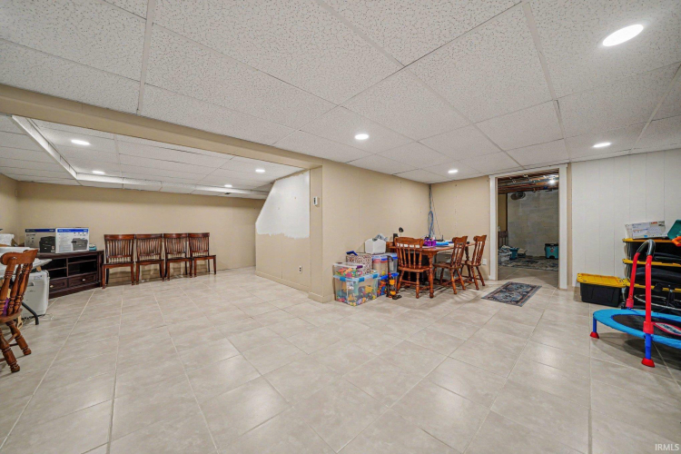 Listing Image 30