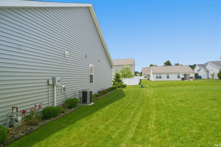 Listing Image 41