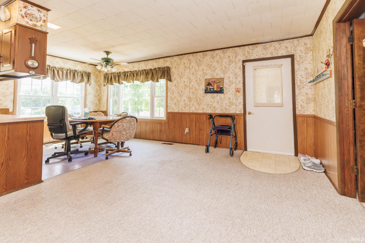 Listing Image 23