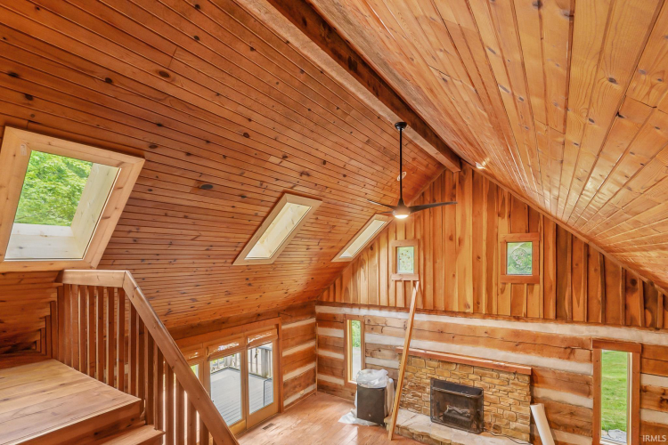 Listing Image 22