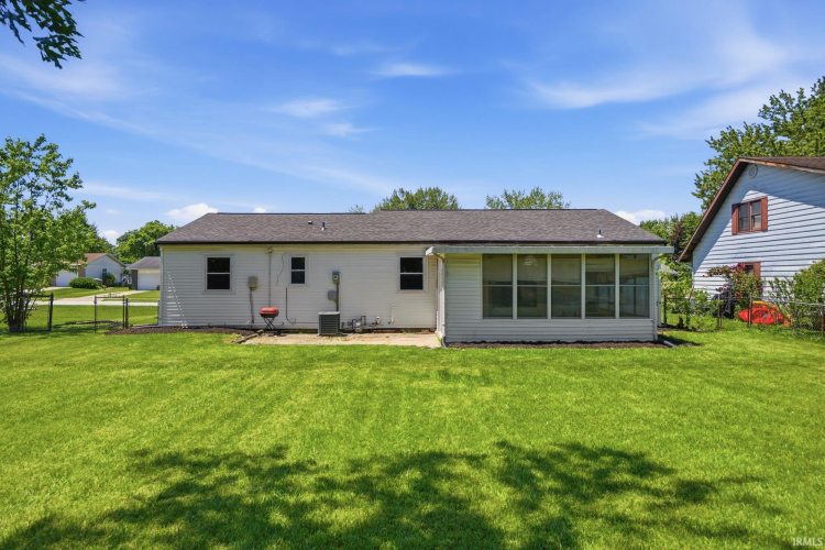 Listing Image 38