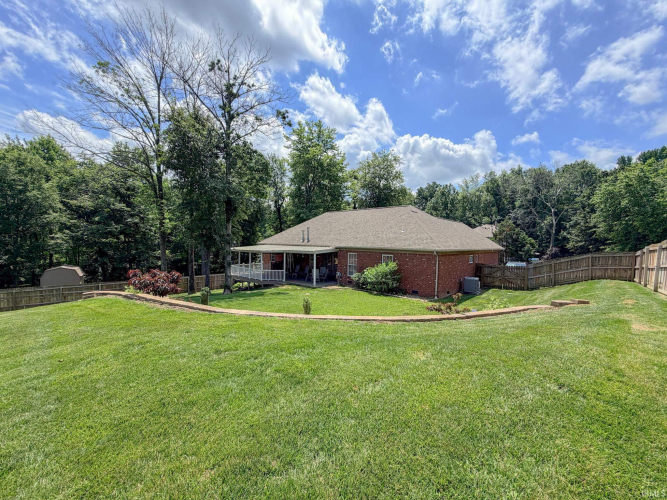 Listing Image 3