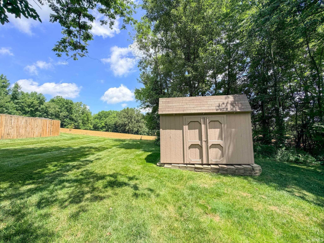Listing Image 48