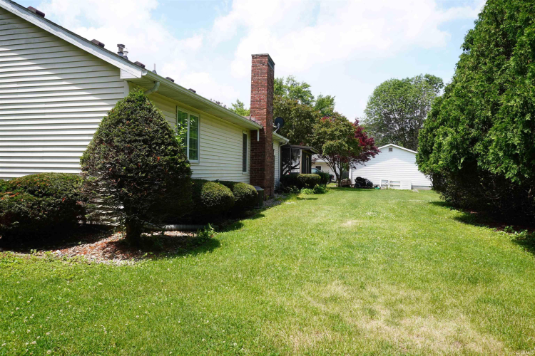 Listing Image 24