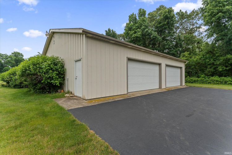 Listing Image 39