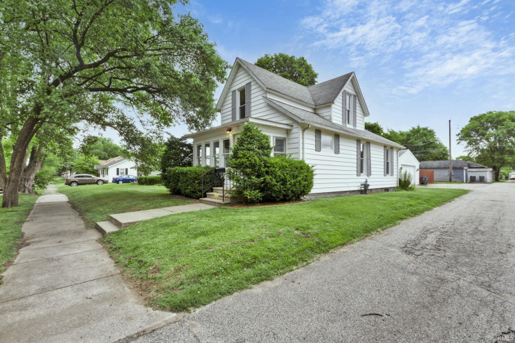Listing Image 2
