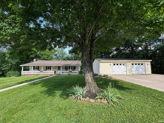 Listing Image 3