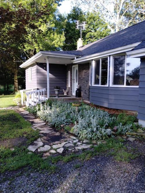 Listing Image 15