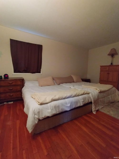 Listing Image 27