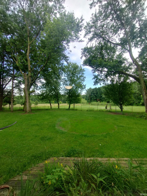 Listing Image 44