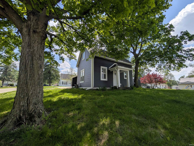 Listing Image 17
