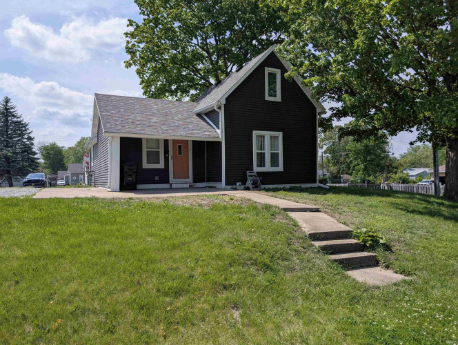 Listing Image 3