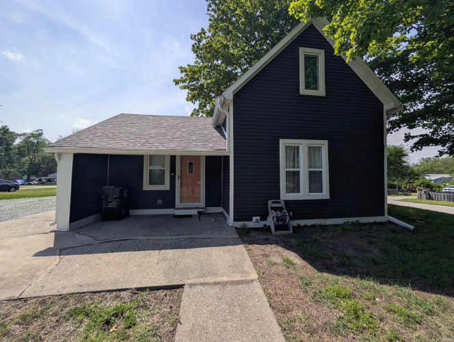 Listing Image 23