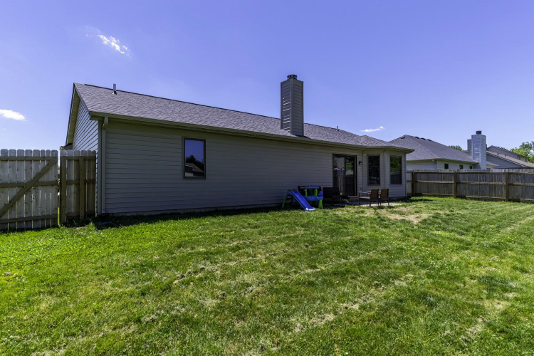 Listing Image 28