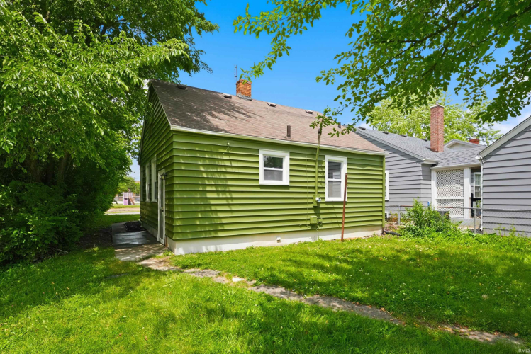 Listing Image 29