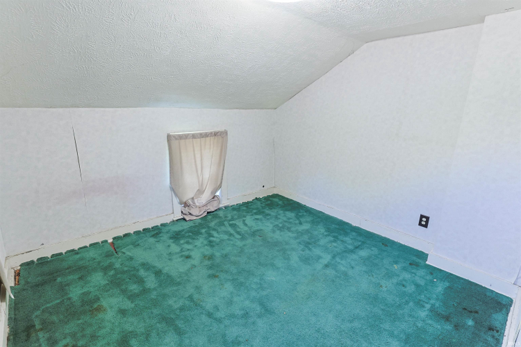 Listing Image 24