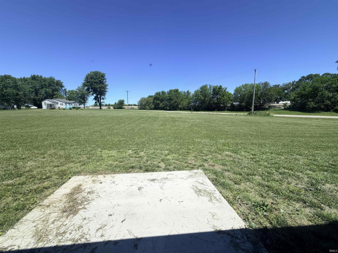 Listing Image 18
