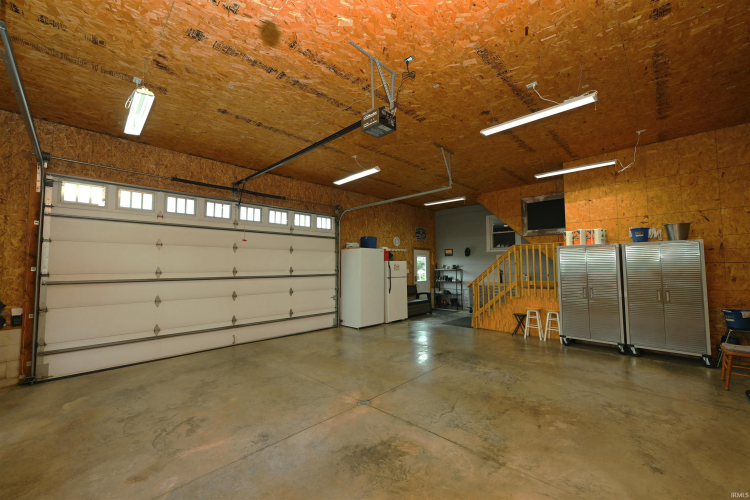 Listing Image 38