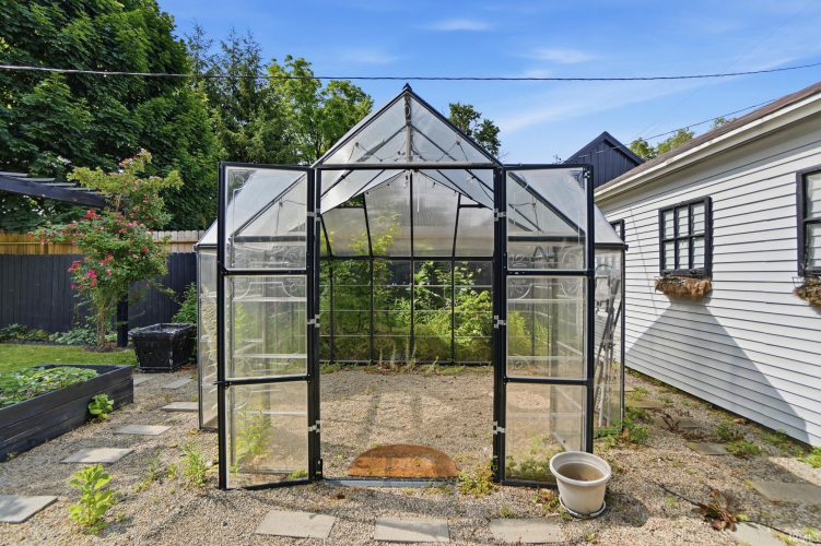 Listing Image 31