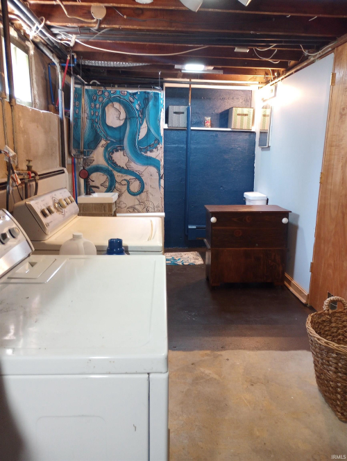 Listing Image 32