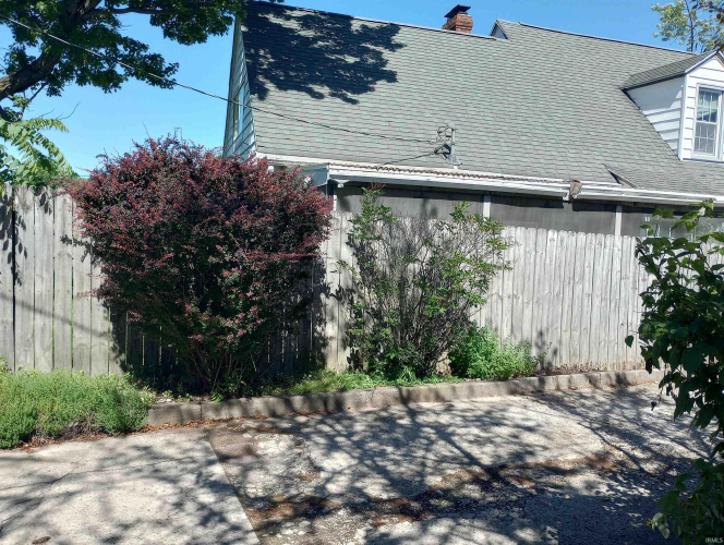 Listing Image 39