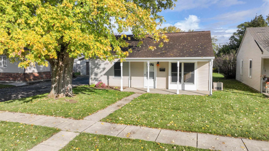 Listing Image 12