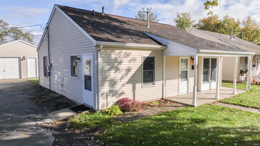 Listing Image 15