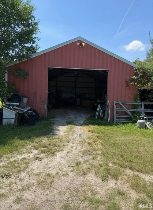 Listing Image 17