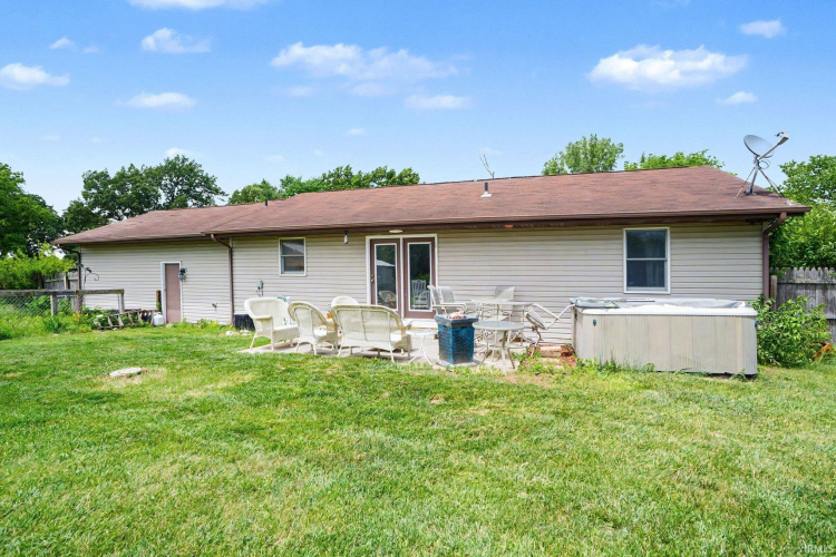 Listing Image 24