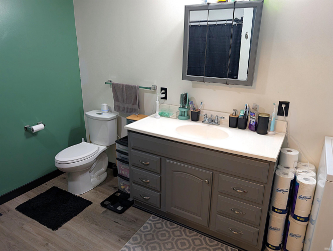 Listing Image 13