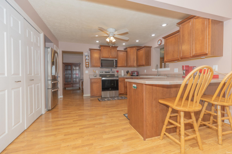 Listing Image 21