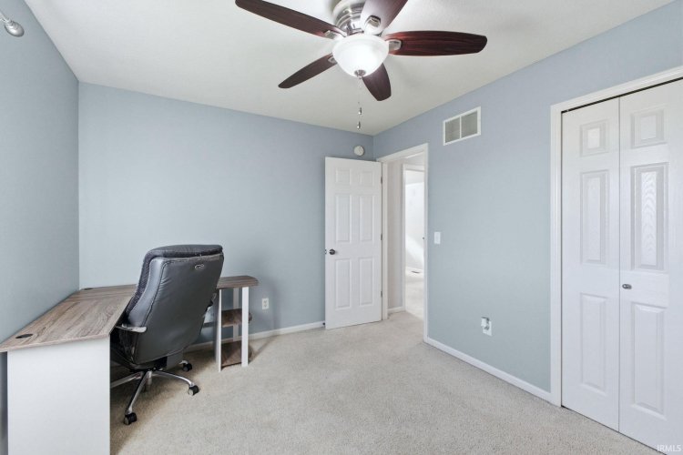 Listing Image 33